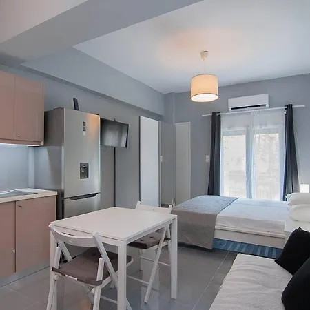 Fully Renovated Studio In The City Center For 3ppl Apartment Athens